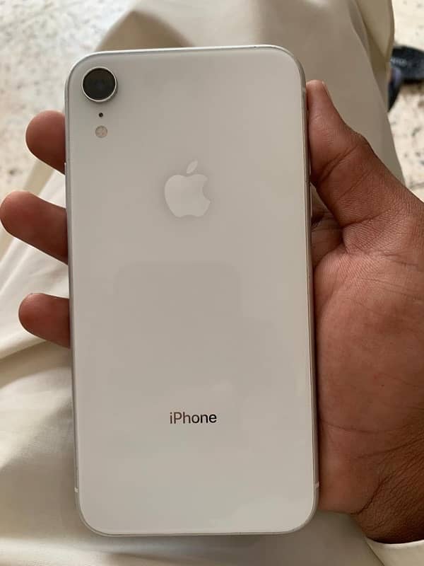 Non PTA I Phone Xr 64GB 80% BH 2