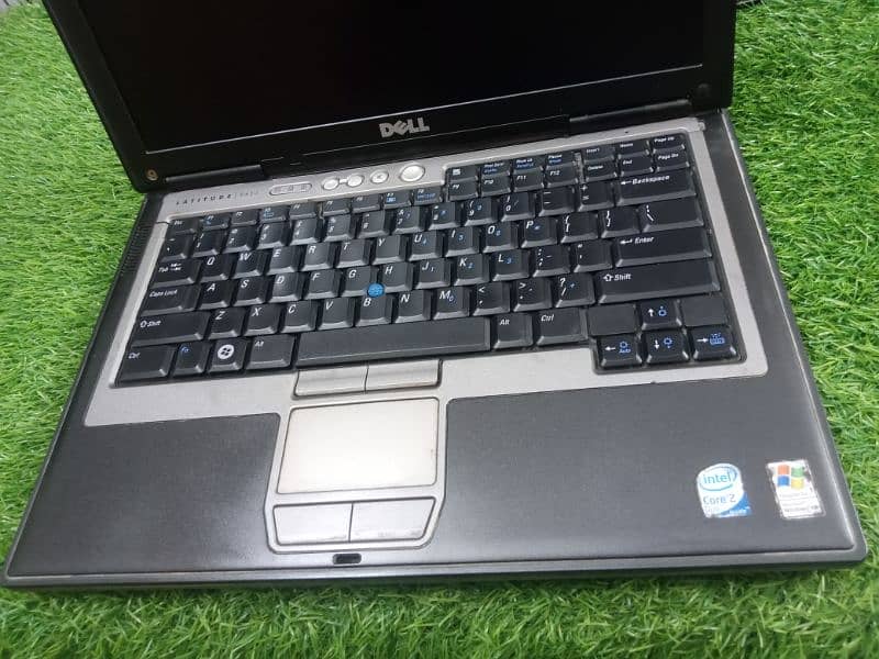 Dell cor2do laptop 0