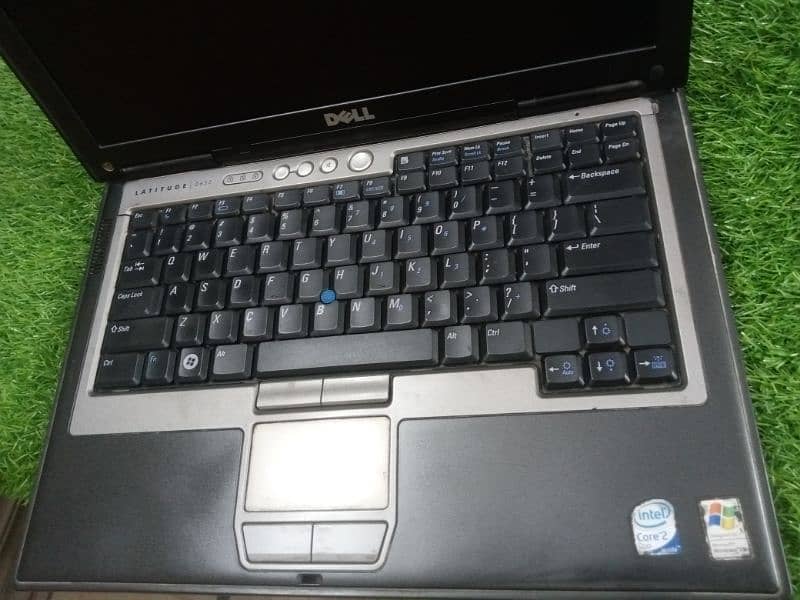 Dell cor2do laptop 2