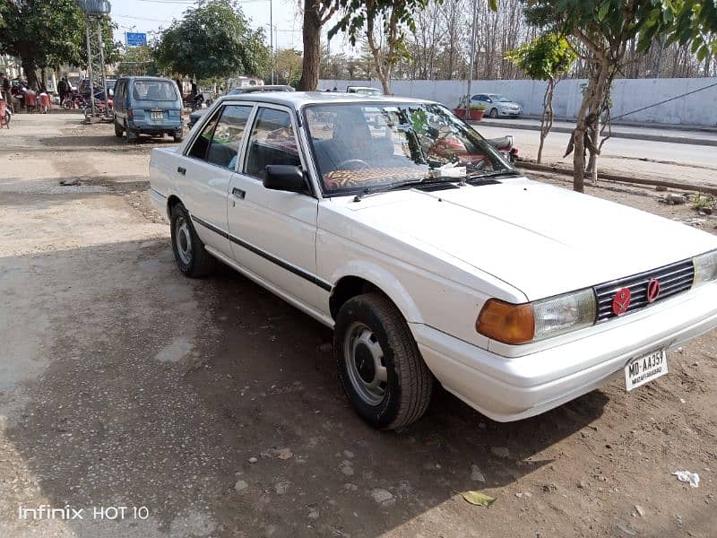 Nissan Sunny 1989 1