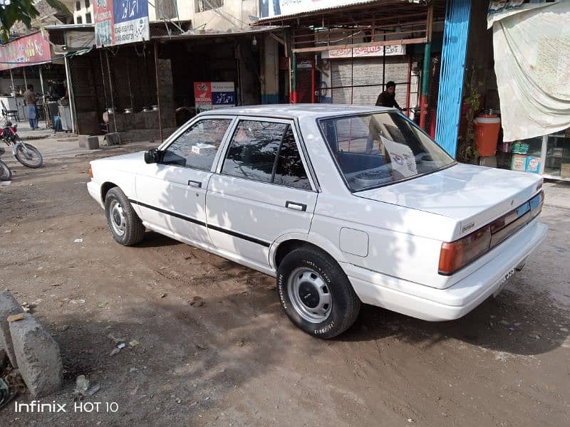 Nissan Sunny 1989 4