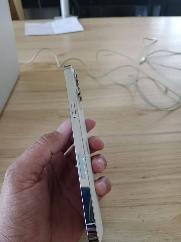 Apple iPhone 13 pro max 256 Non PTA 2