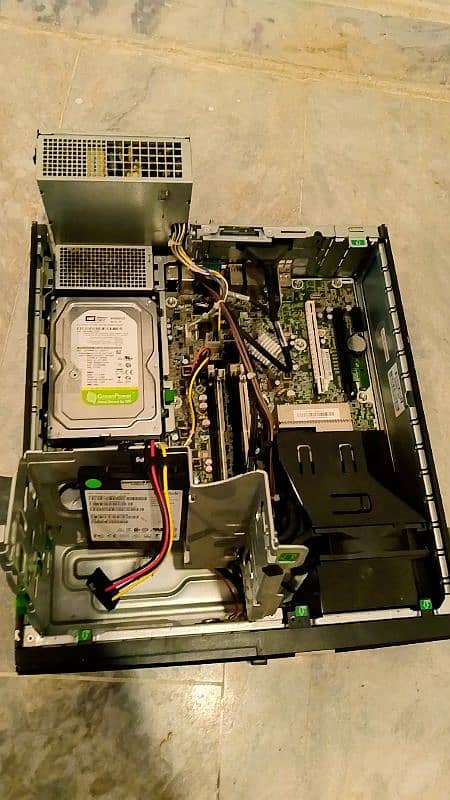 Full Computer HP Core i5 2nd Generation rp5800 10