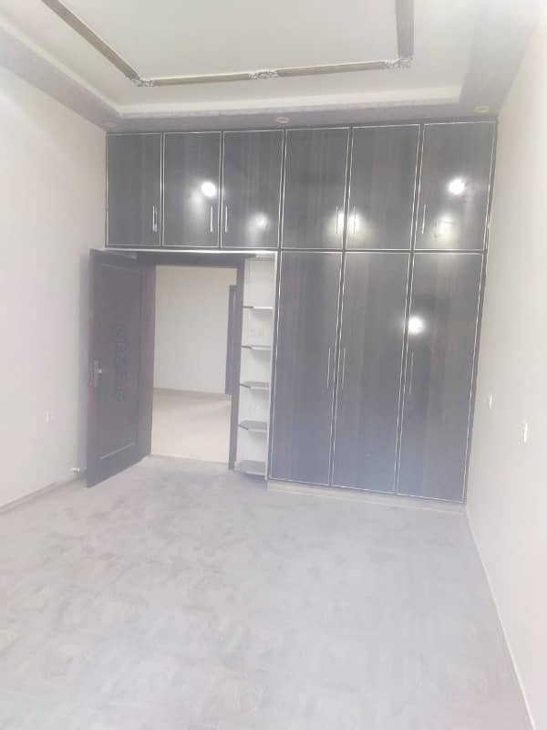 10 Marla ViP Brand New Upper portion Urgent For Rent in sabzazar 0