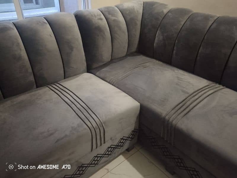 l shap 6 seatr sofa 7