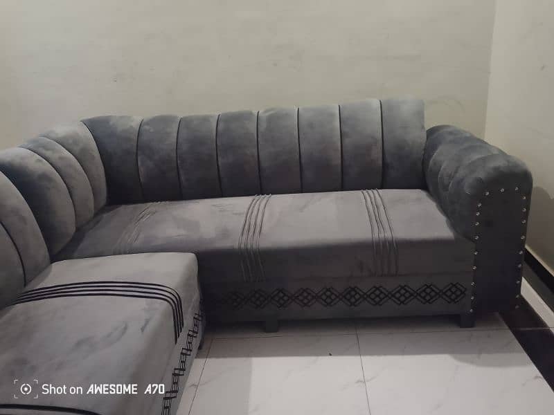 l shap 6 seatr sofa 9