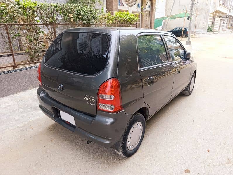 Suzuki Alto Vxr Cng Company fitted 5