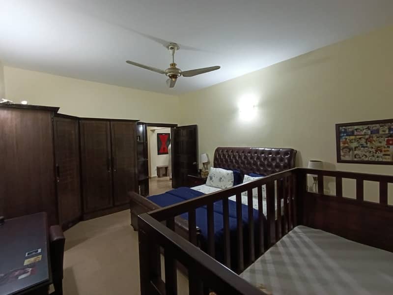 1 Kanal Single Story House For Sale In Lahore Cavalry Ground 10