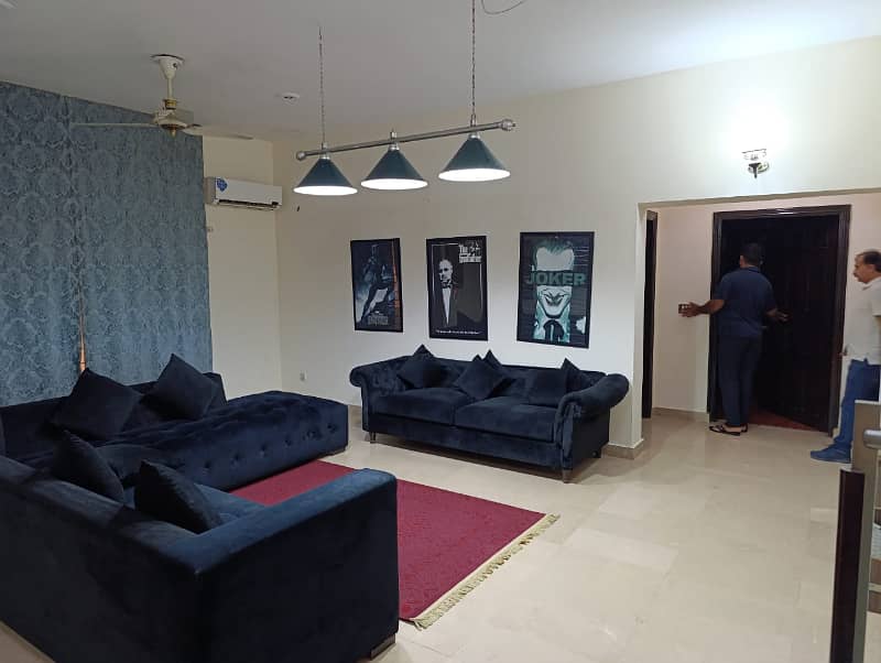 1 Kanal Single Story House For Sale In Lahore Cavalry Ground 17