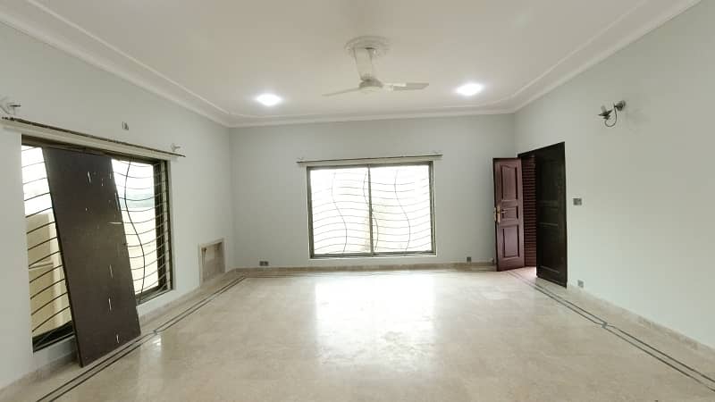 Beautiful 1 Kanal House For Sale In F-15 2