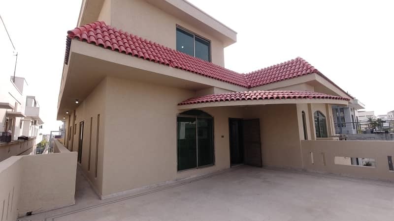 Beautiful 1 Kanal House For Sale In F-15 19