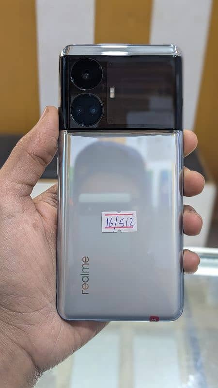 Realme GT5 0