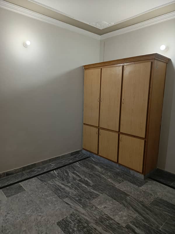 Original Pix of Neat and Clean Beautiful 6 Marla Upper Portion Available for Rent in Airport Housing Society Near Gulzare Quid and Express Highway 7