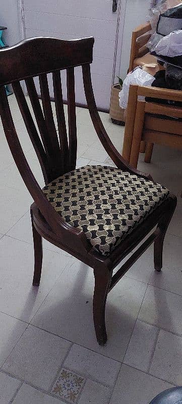 Dining table - 6 chairs - Glass top 0