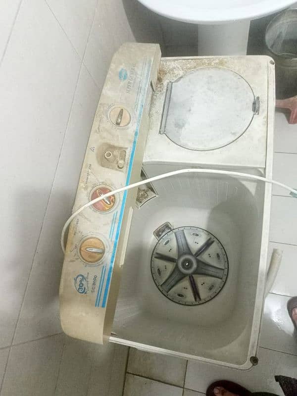 washing machine w dryer 0