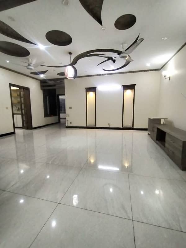 10 Marla Upper Portion For Rent In Wapda Town Phase 1 2