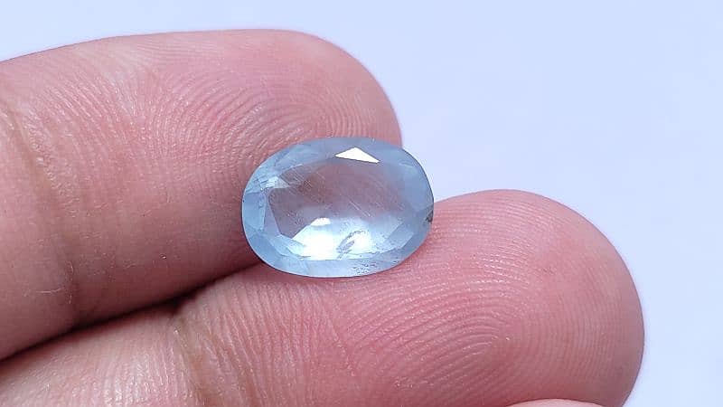 Natural Aquarmarine Stone 2.85 carat 5