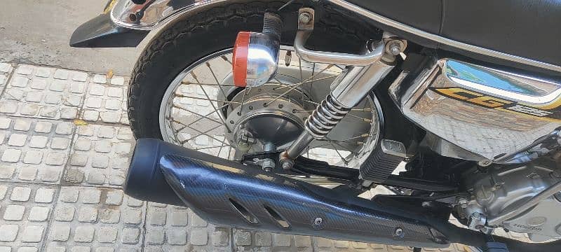 Honda CG 125 Self Start (2022) 1