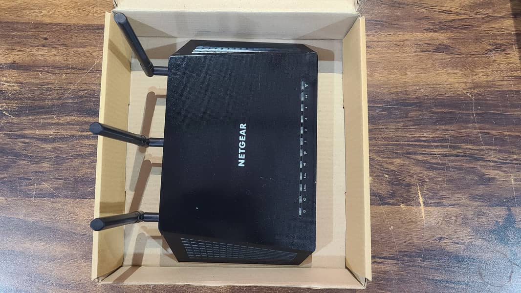 Netgear R6400 AC1750 Dual Band Smart WiFi Router (Renewed) 5