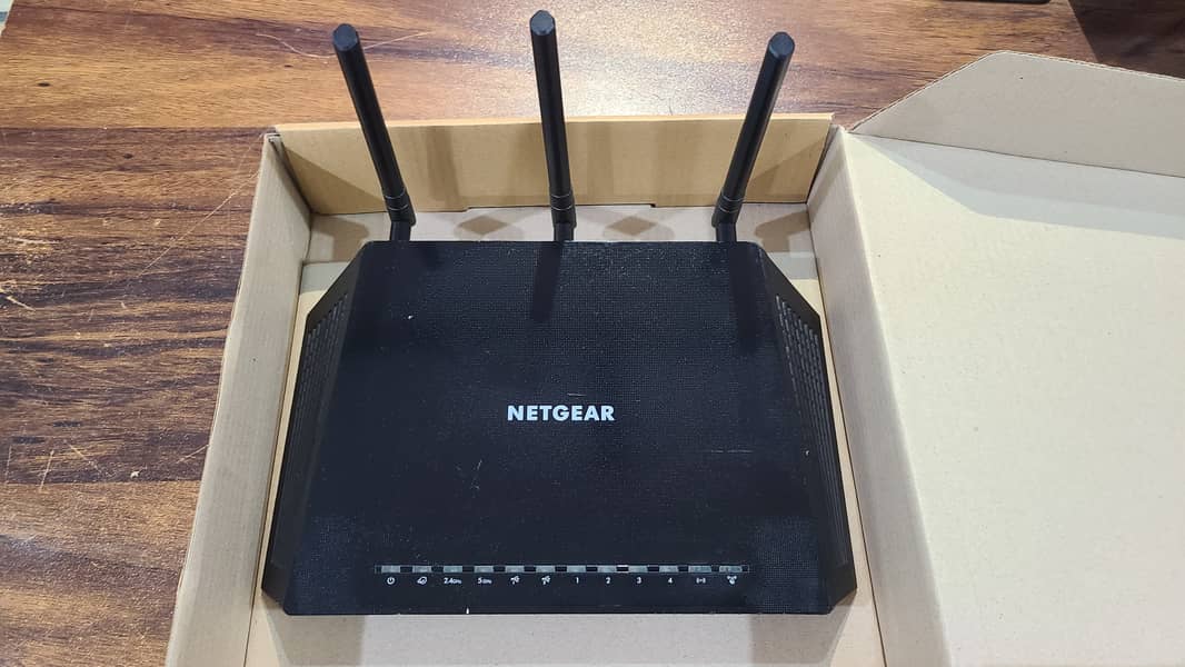 Netgear R6400 AC1750 Dual Band Smart WiFi Router (Renewed) 6