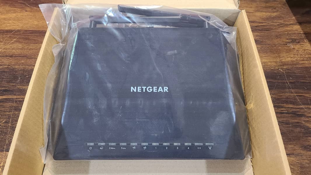 Netgear R6400 AC1750 Dual Band Smart WiFi Router (Renewed) 12