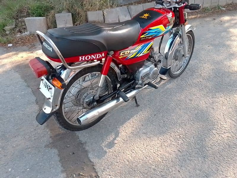 Honda CD 70 model 2021 03127915119 4