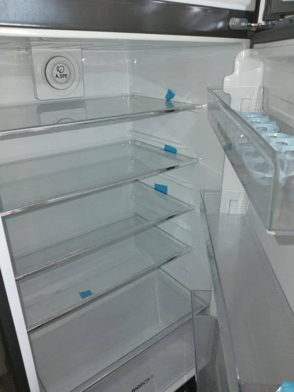 brand new jumbo size refrigerator for sale _ urgent need only 1