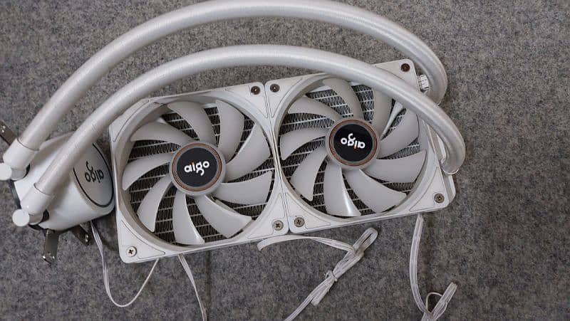 Aigo 240mm cooler 1