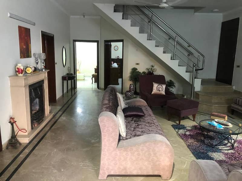 1 Kanal Beautiful Fully Furnished House For Rent in HH Block in DHA Phase-4 6