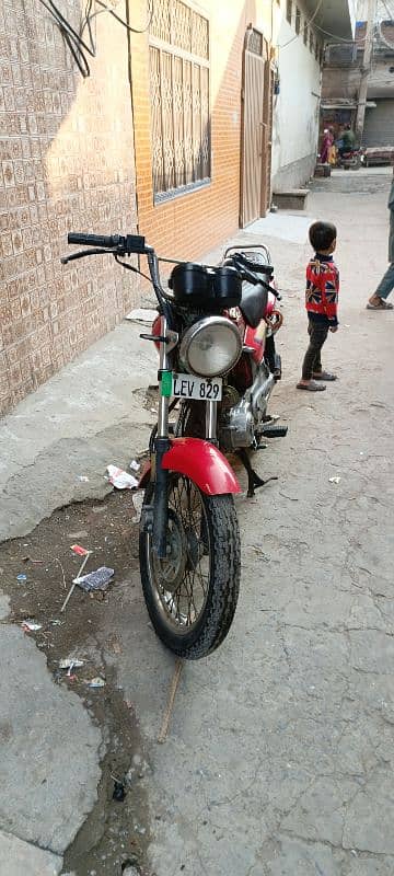 Honda Deluxe 125 Model 2013 1