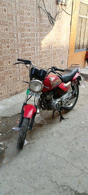 Honda Deluxe 125 Model 2013 2