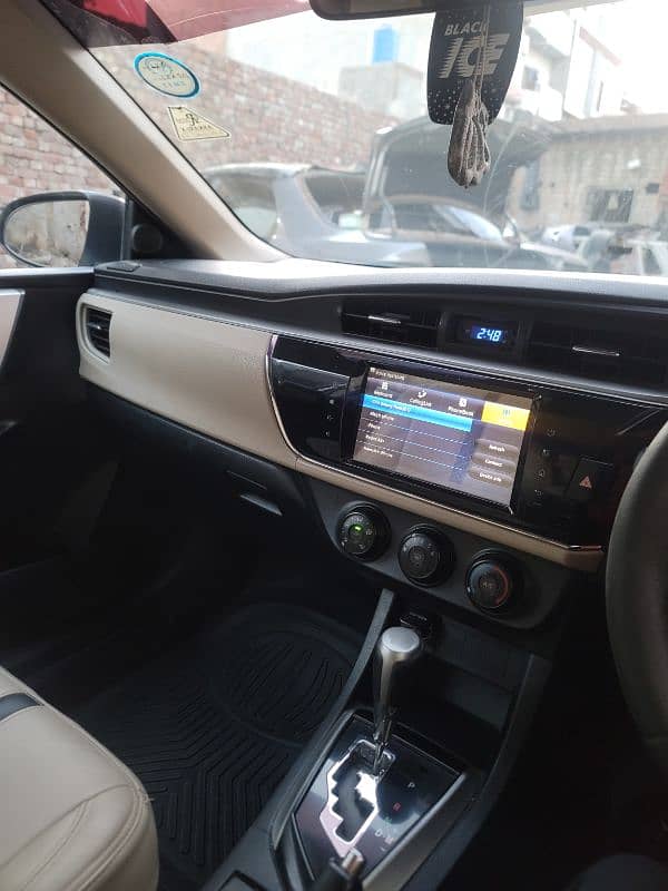 Toyota Altis Grande 2014 5