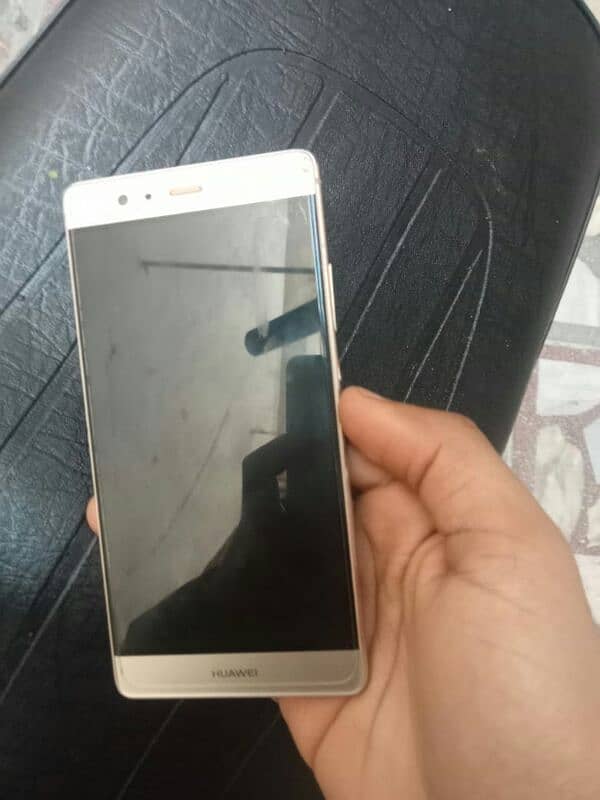 Huawei P9 Plus 4/64 0