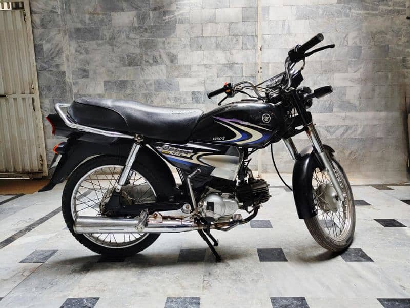 Yamaha Junoon 100cc 1