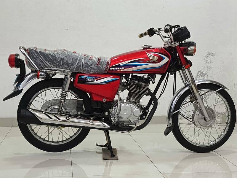 HONDA CG-125 MODEL-2015 5