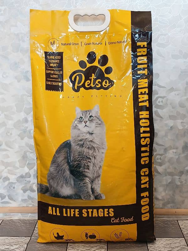 cat and dog food all breeds available 12