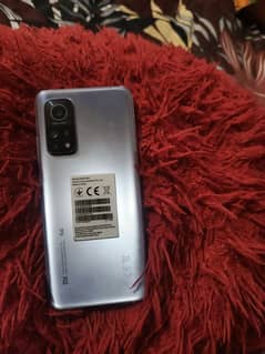 MI 10T 5G 8/128gb Luner silver 10/9