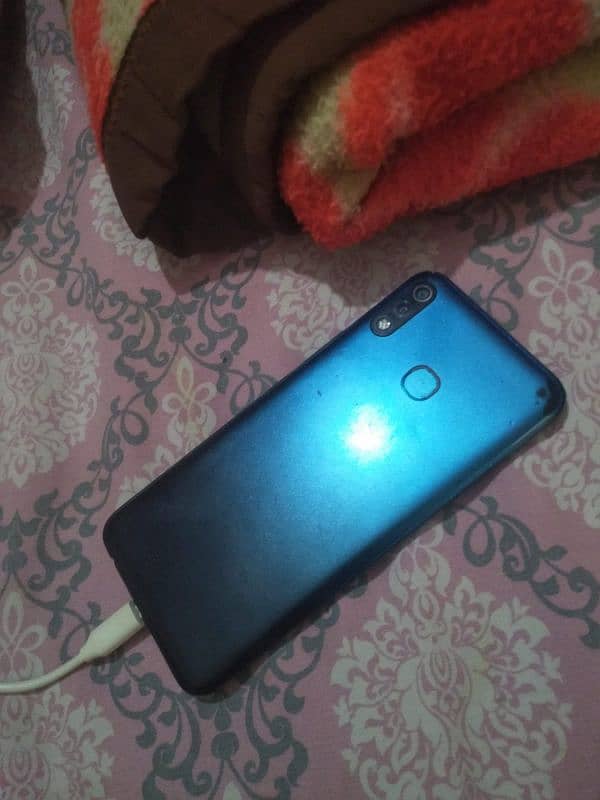 Infinix hot8 lite 3