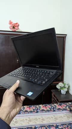 Dell Latitude 7280