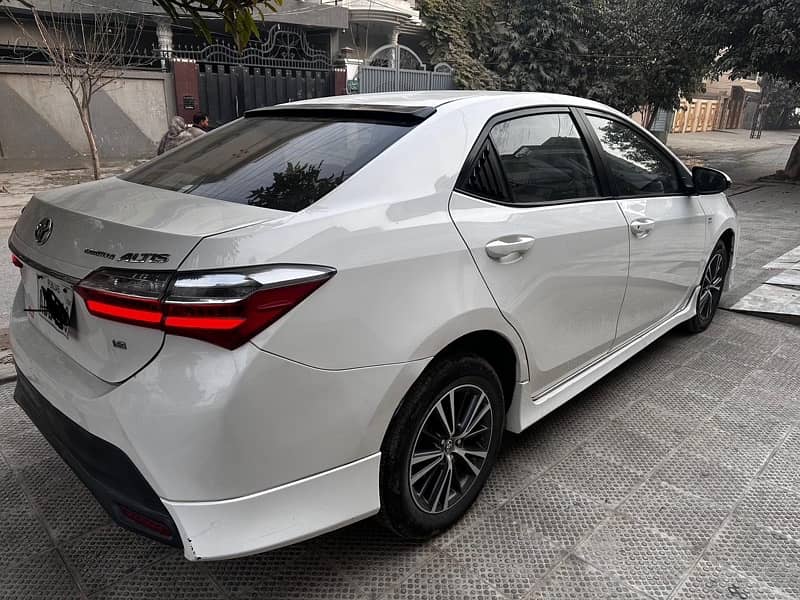 Toyota Corolla Altis 2021 0