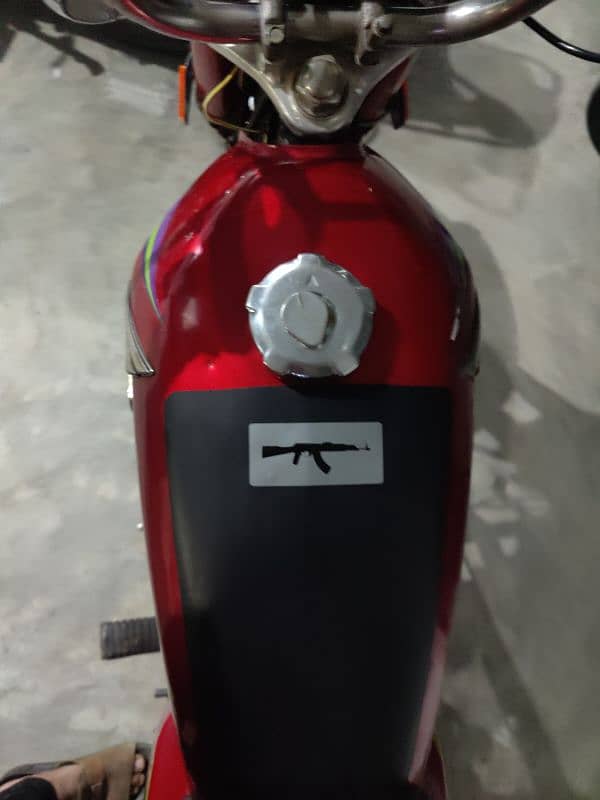 honda 125 (17 modal) 4