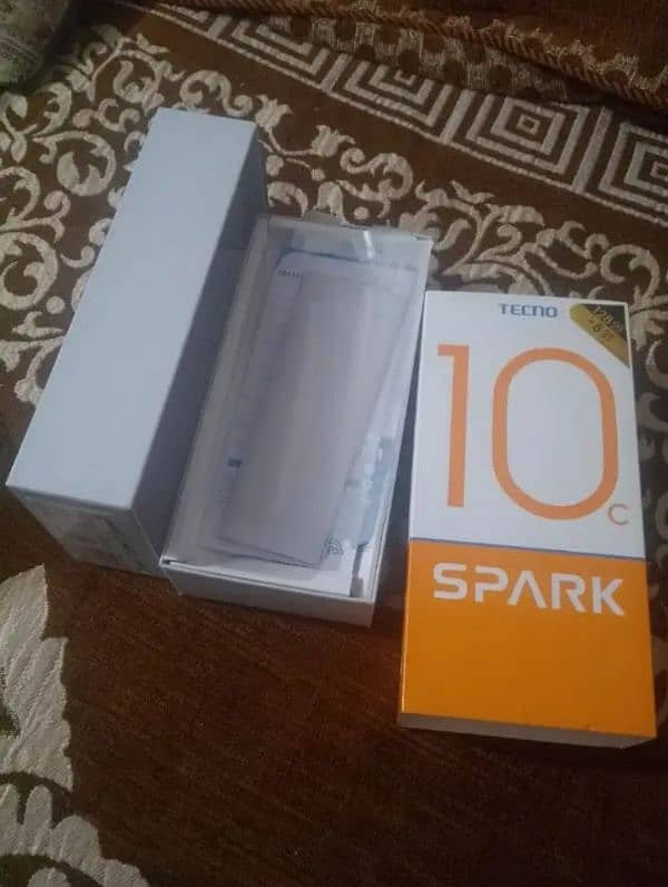 Tecno 8 gb ram 4