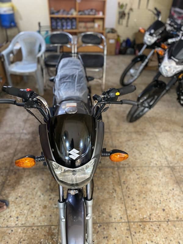 SUZUKI GD 110S  MODEL 2022 REGISTRATION 2023 GENIUN CONDITION 10/8 16