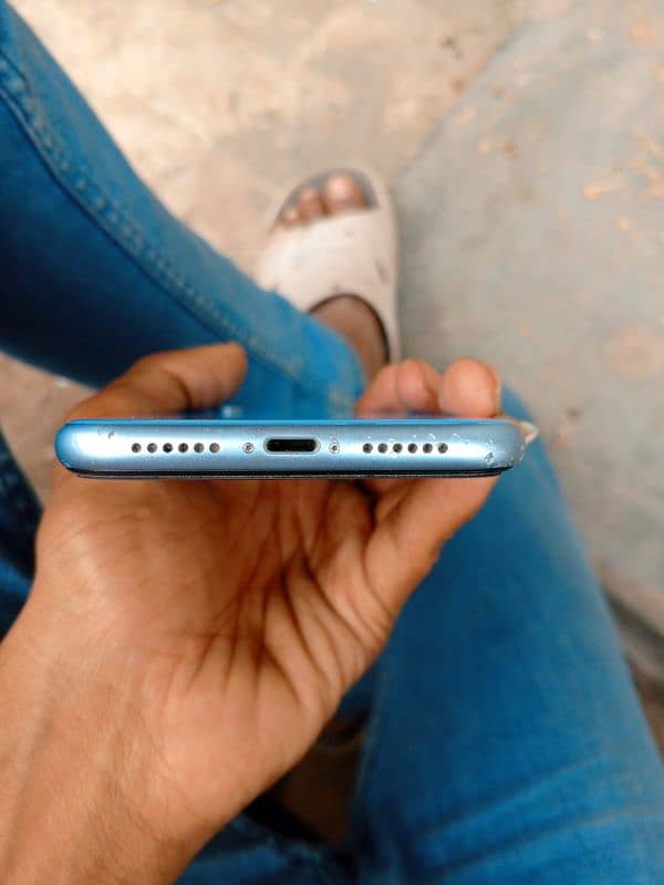 Iphone XR Non PTA Urjunt sell 6