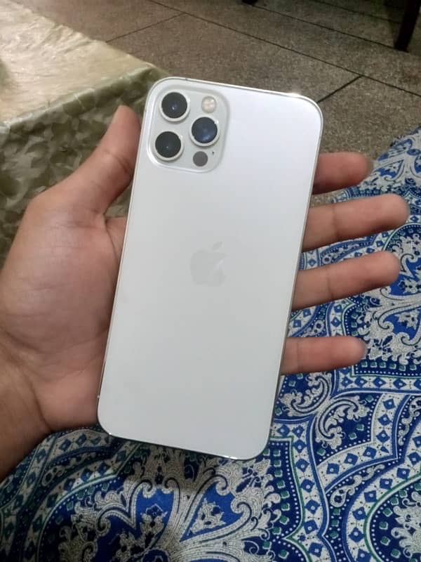 IPhone 12 Pro NON PTA 3