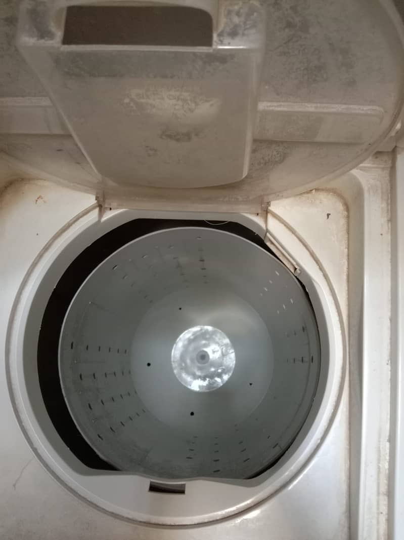 Kenwood Washing Machine  urgent sale 5