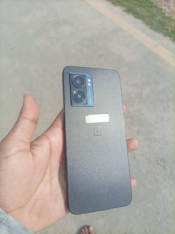 One plus N300 5g non pta 4