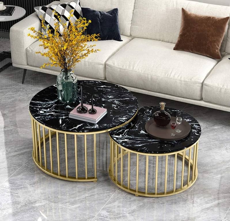 Glossy Center Nesting table black and white 0