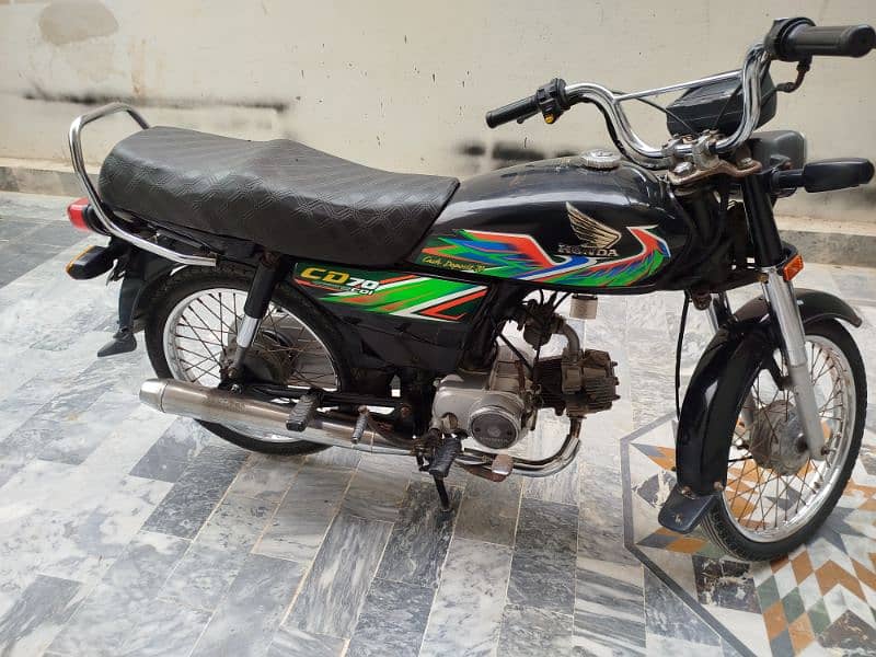 Honda CD 70 2021 5