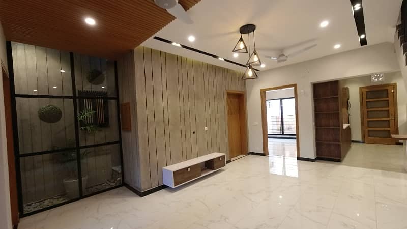 Prime Location In Bahria Town Phase 8 House Sized 5 Marla For Sale 13